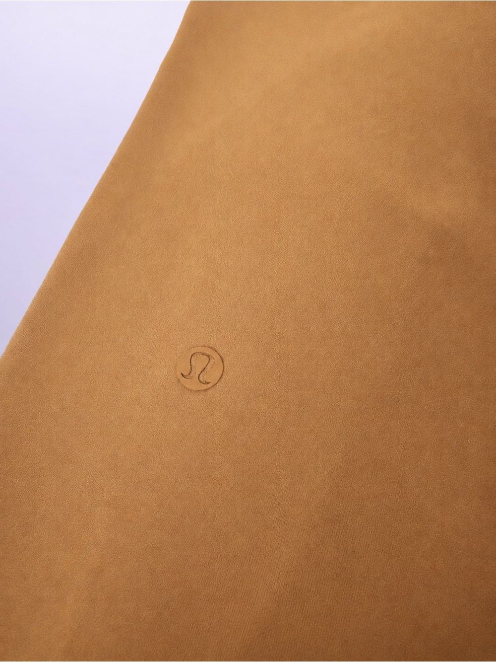 LULULEMON On The Fly 7/8 Pant *27"
Saddle Brown - Size 6 EUC - Picture 8 of 10
